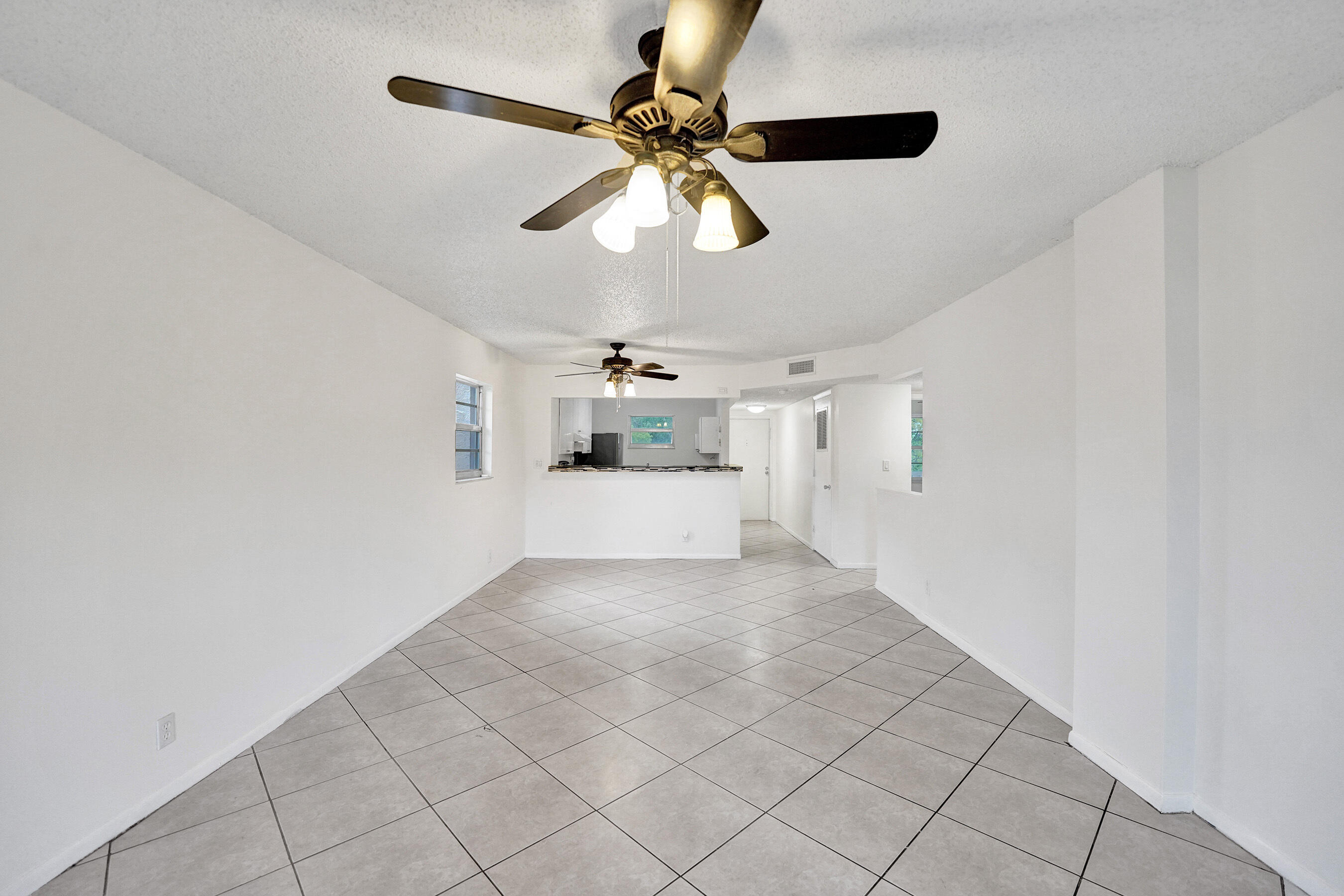 SHERWOOD SQUARE CONDOMINIUM - Residential