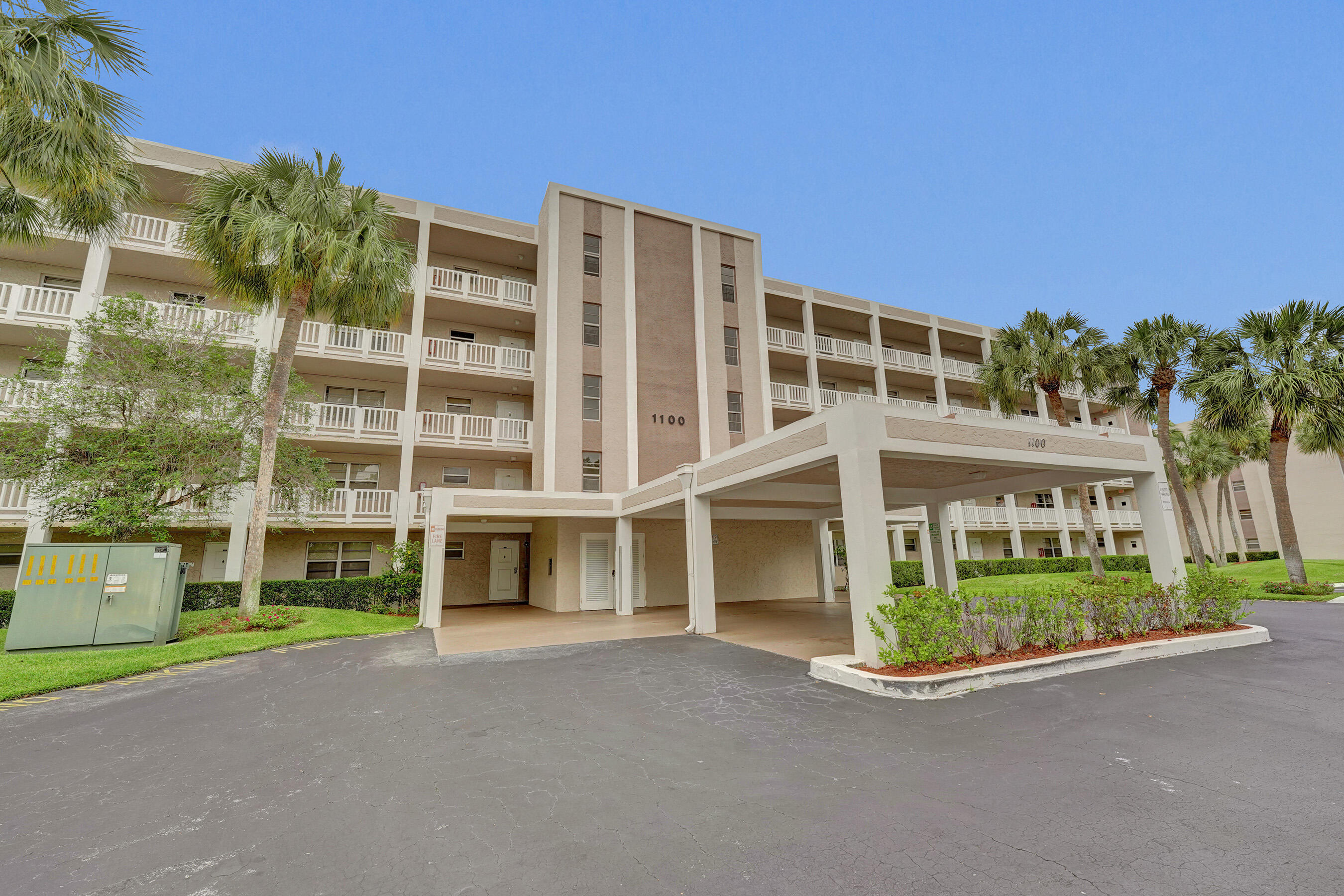 SHERWOOD SQUARE CONDOMINIUM - Residential
