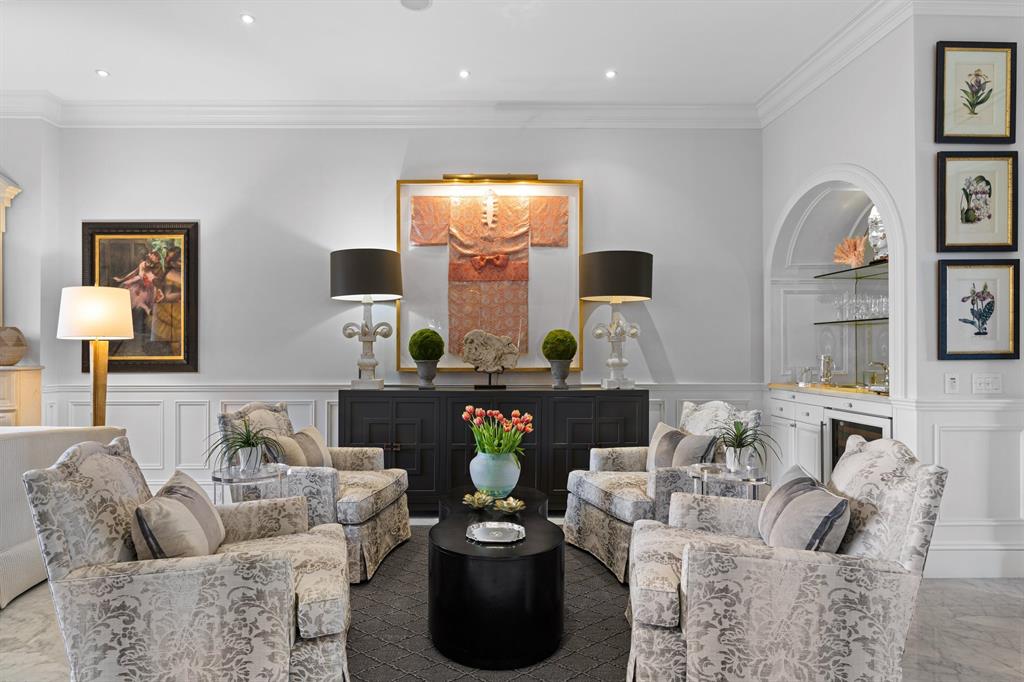 VILLA PLATI TOWNHOMES - Residential