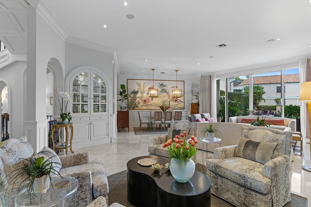 VILLA PLATI TOWNHOMES - Residential