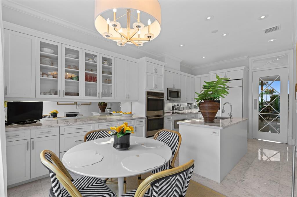 VILLA PLATI TOWNHOMES - Residential