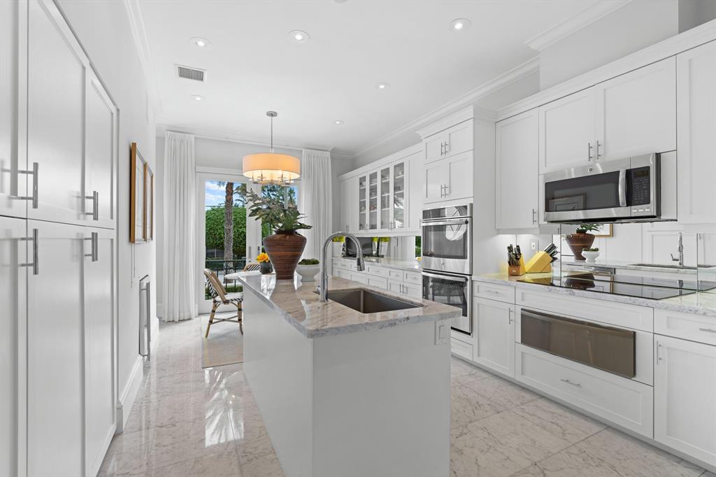 VILLA PLATI TOWNHOMES - Residential