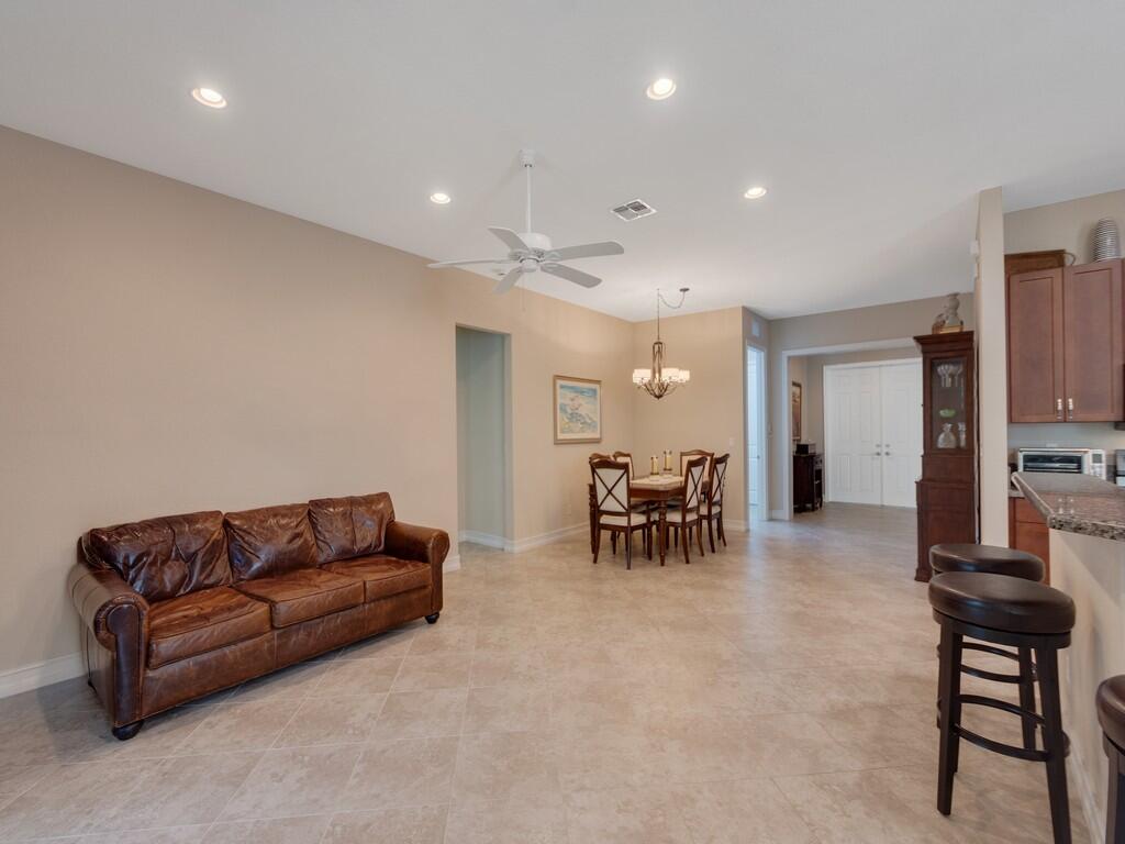 VEROLAGO PHASE 3 - Residential