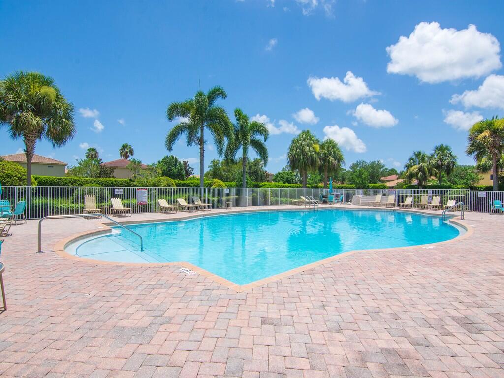 VEROLAGO PHASE 3 - Residential