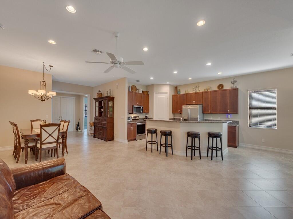 VEROLAGO PHASE 3 - Residential