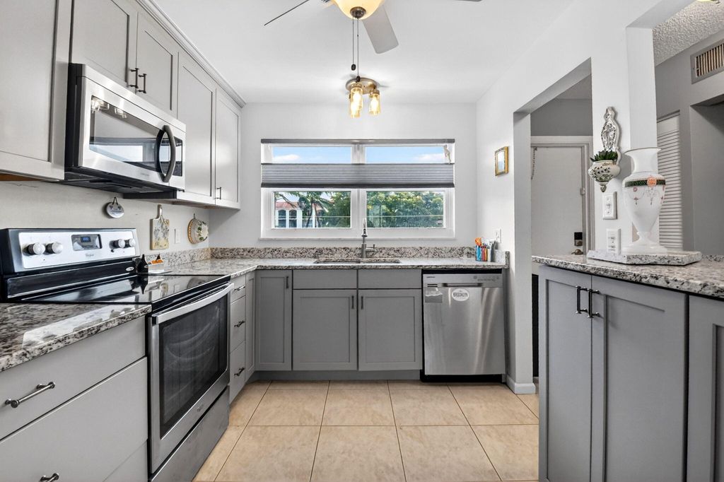 Photo of 2016 S Federal Highway #E309, Boynton Beach, FL 33435 (MLS # B26013919)