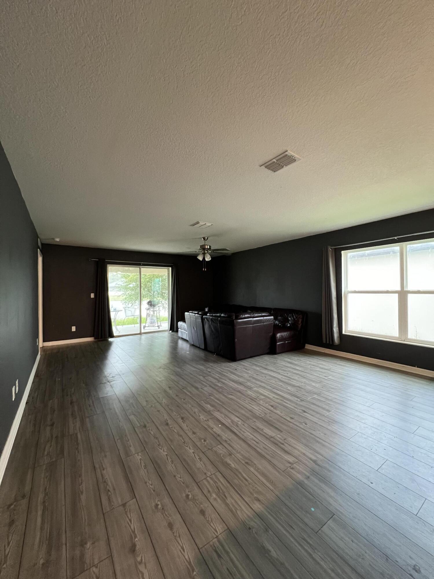 5516 Jamboree Drive