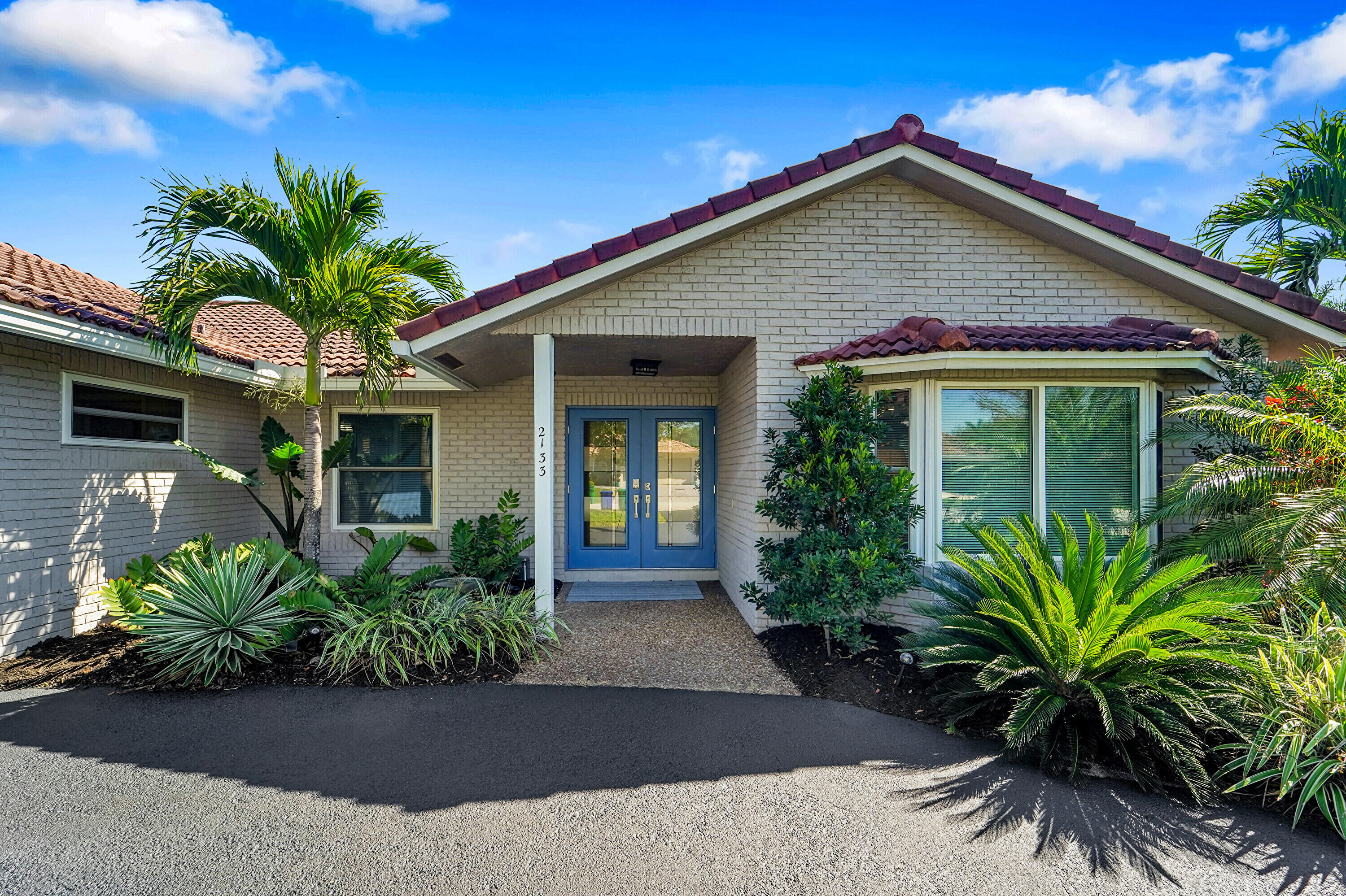 CYPRESS RUN - Residential