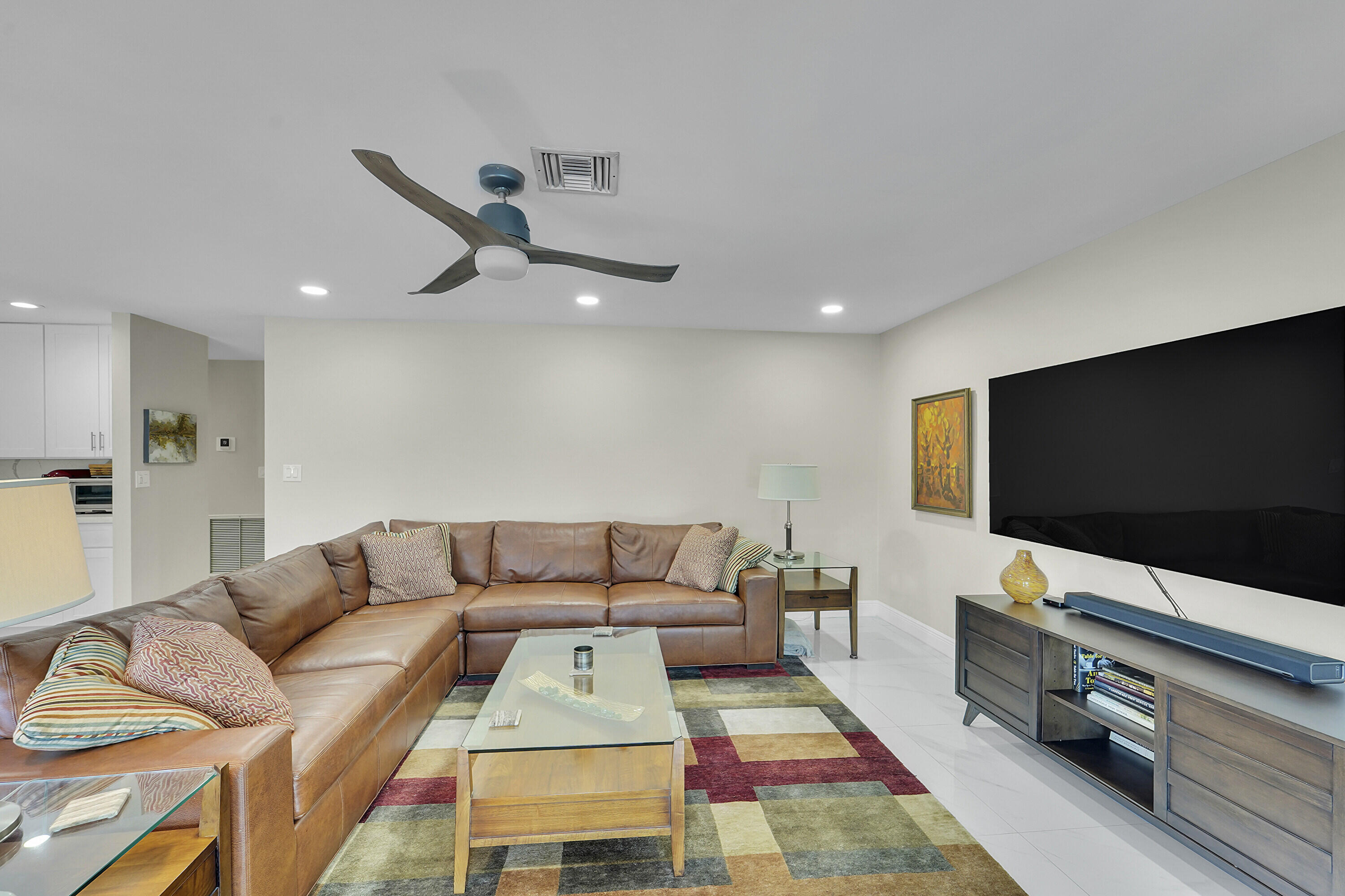 CYPRESS RUN - Residential