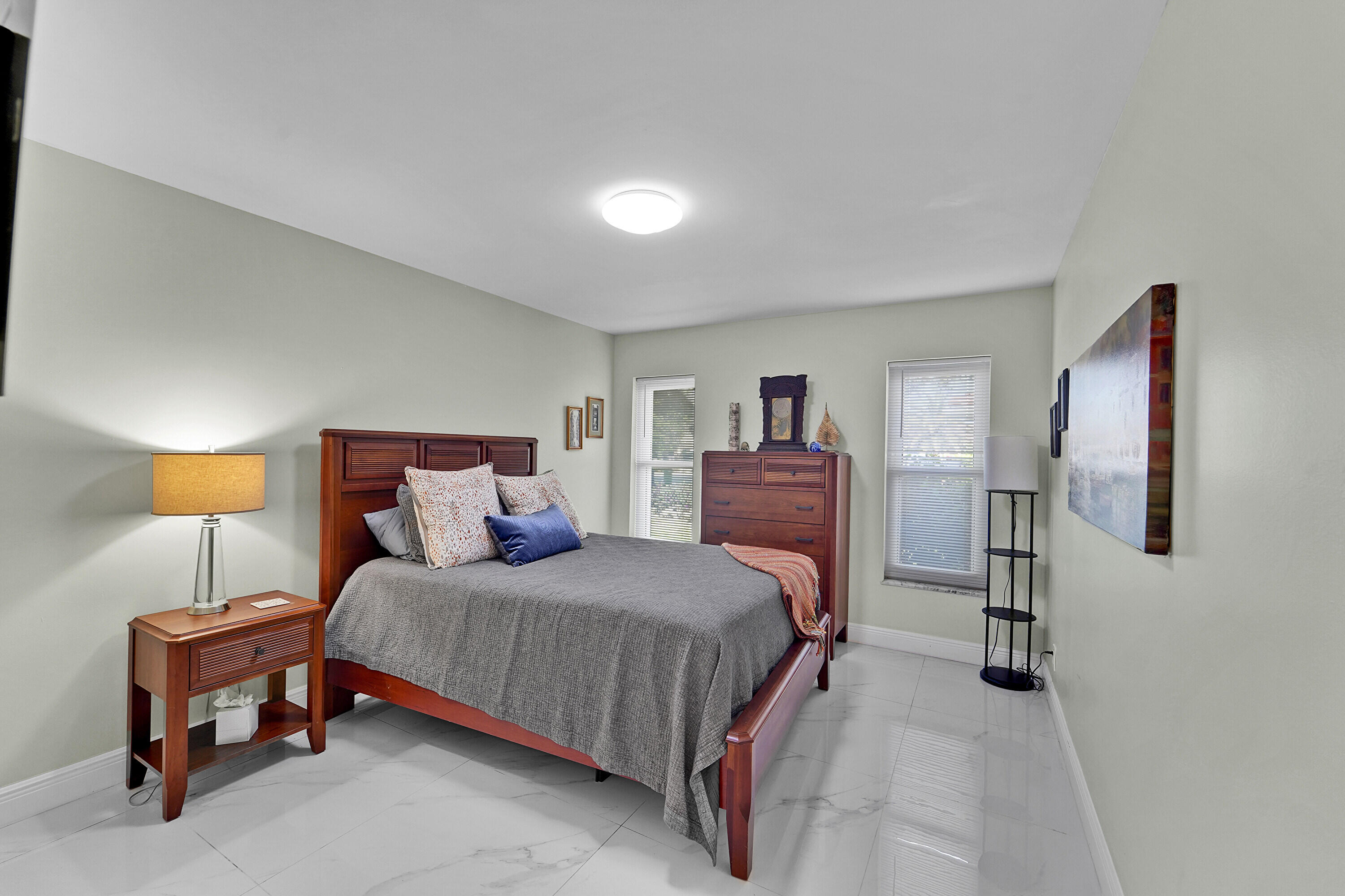 CYPRESS RUN - Residential