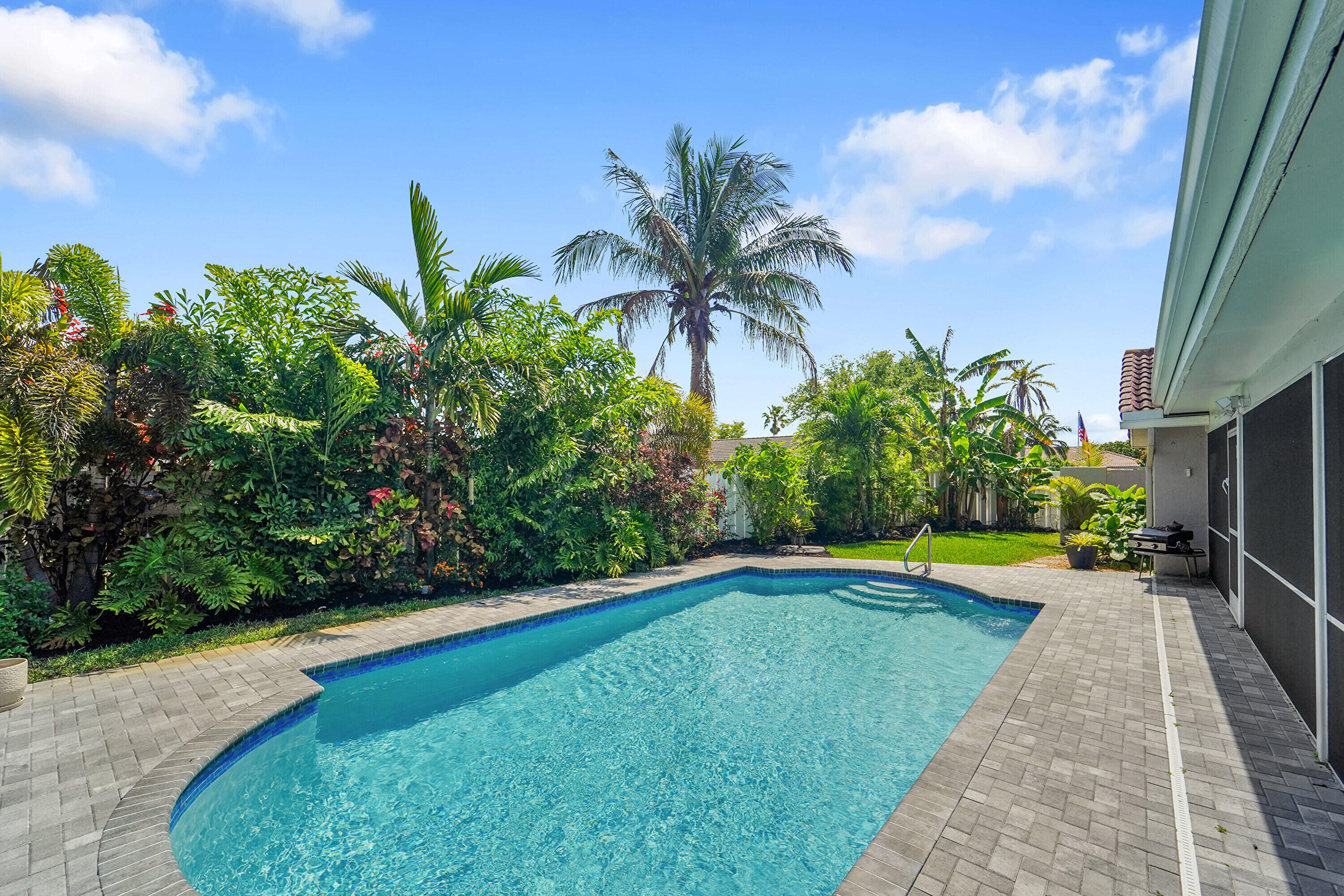 CYPRESS RUN - Residential