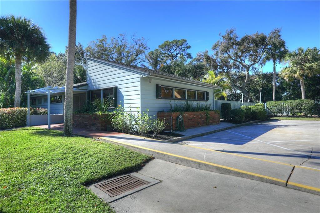 PINE CREEK CONDO IV - Residential