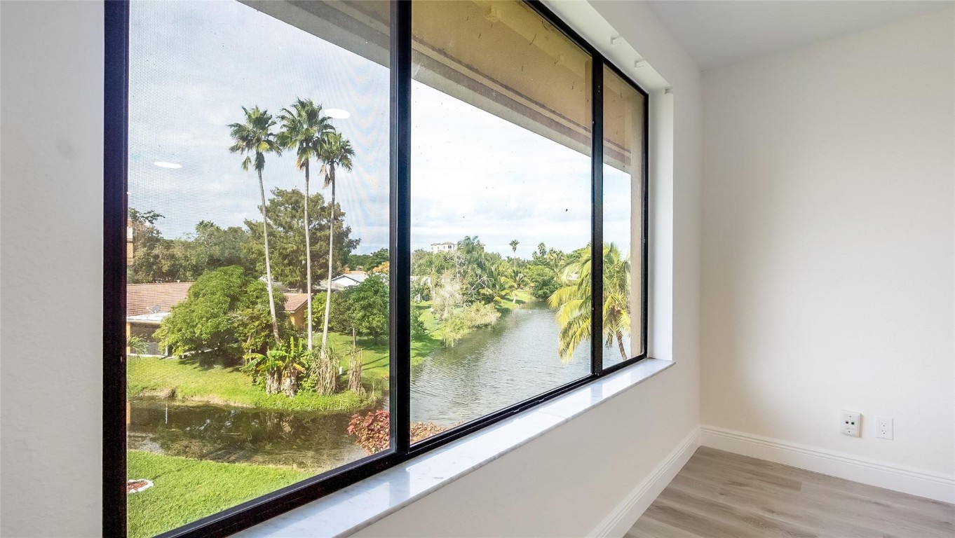 WATERS EDGE CONDOS - Residential