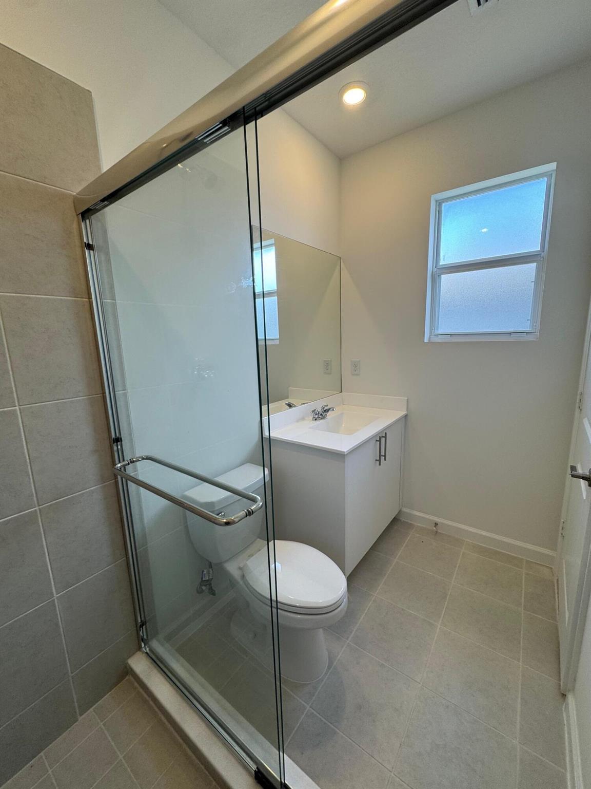 ST GERMAIN ASSEMBLAGE - Residential Lease