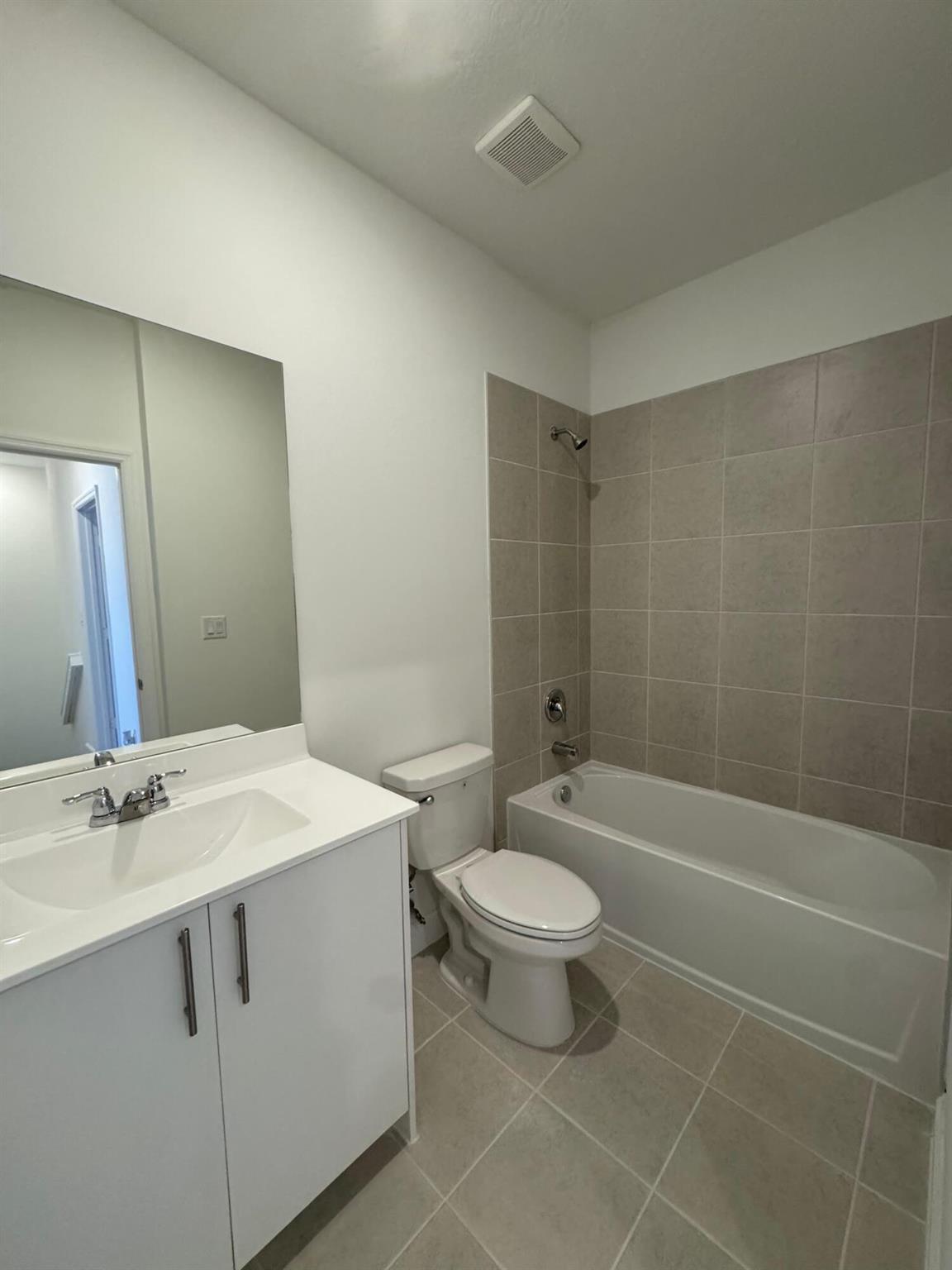 ST GERMAIN ASSEMBLAGE - Residential Lease