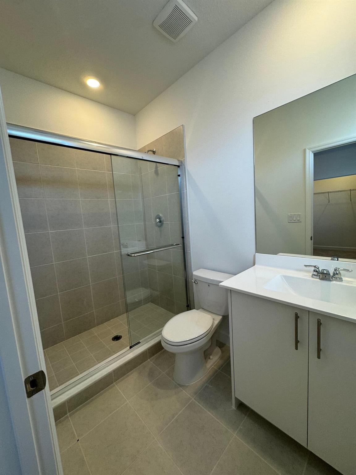 ST GERMAIN ASSEMBLAGE - Residential Lease