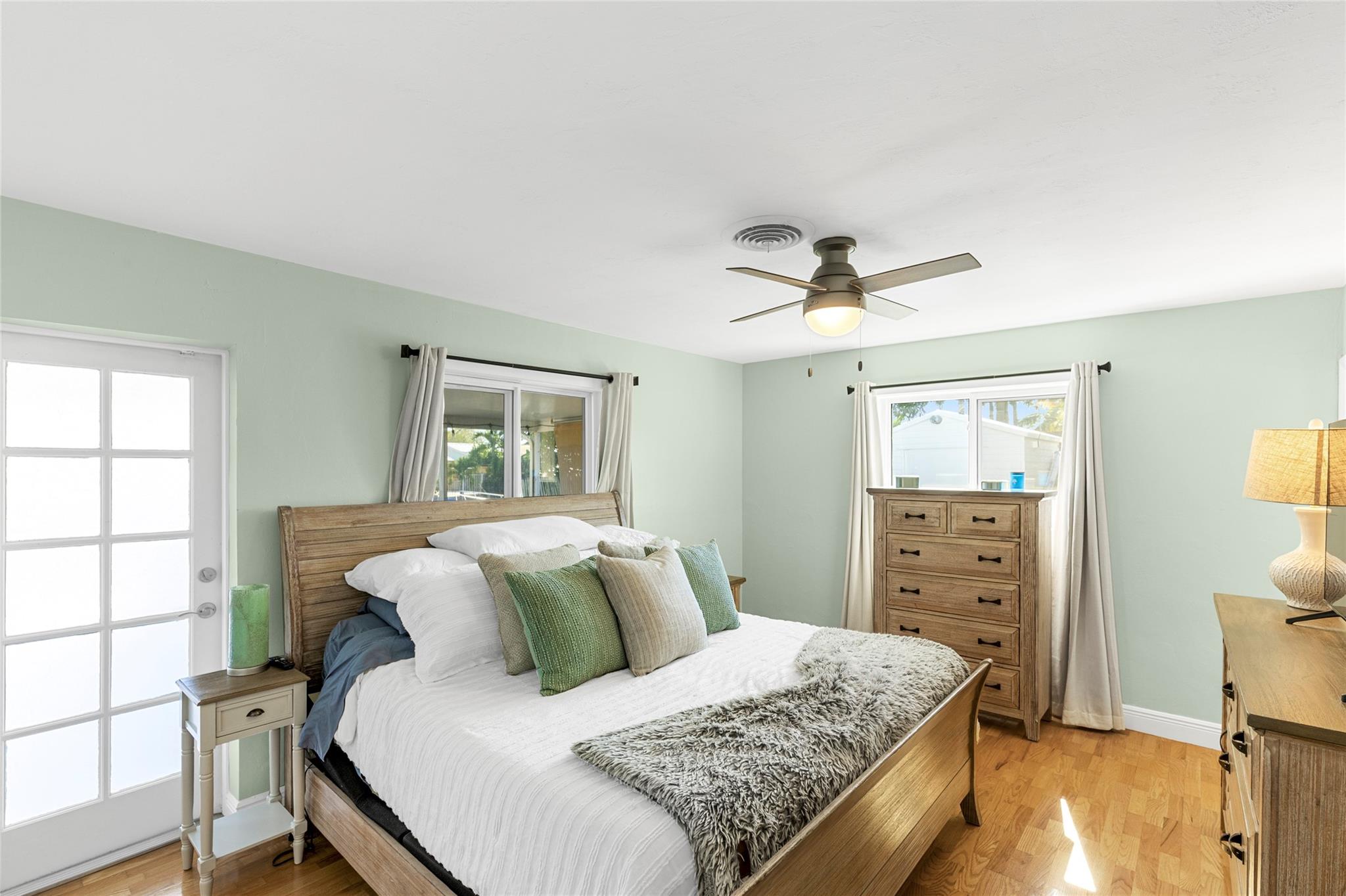 PLANTATION ISLES SEC TWO - Residential