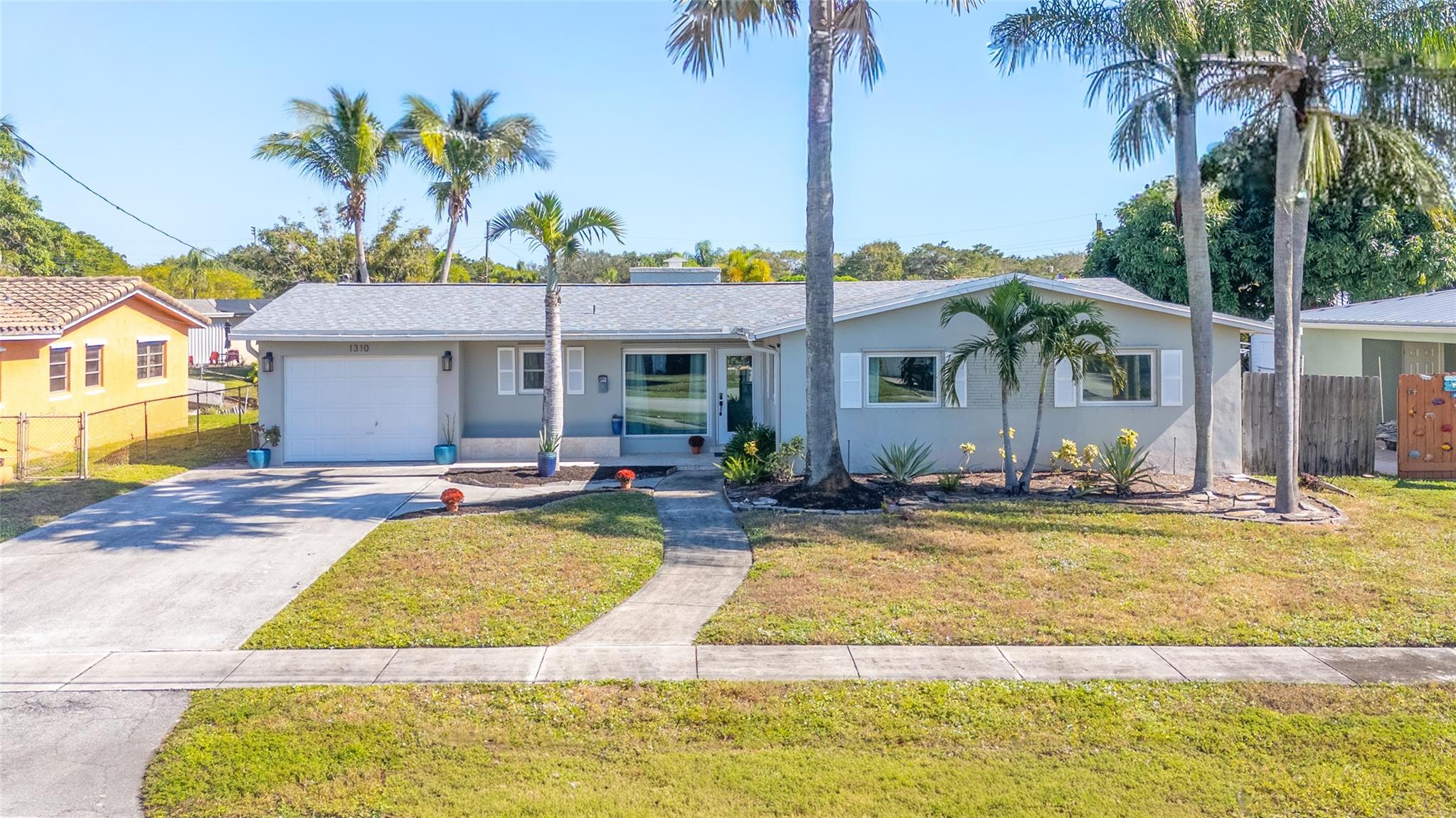 PLANTATION ISLES SEC TWO - Residential