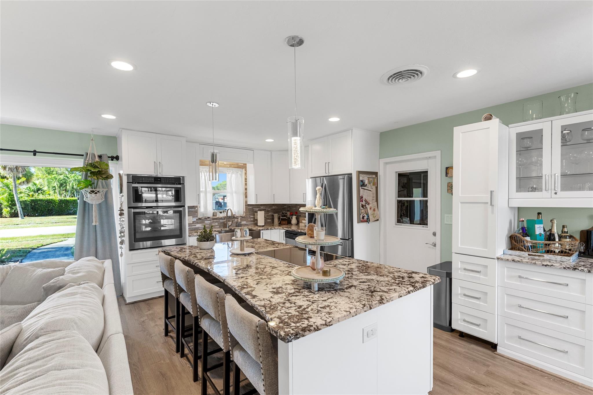 PLANTATION ISLES SEC TWO - Residential