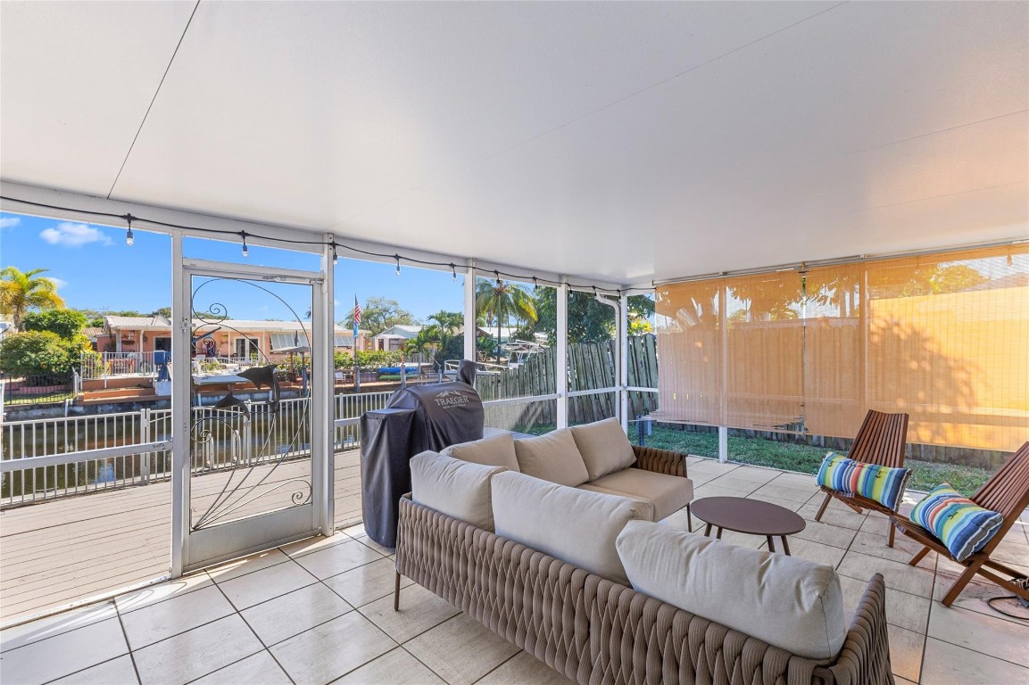 PLANTATION ISLES SEC TWO - Residential