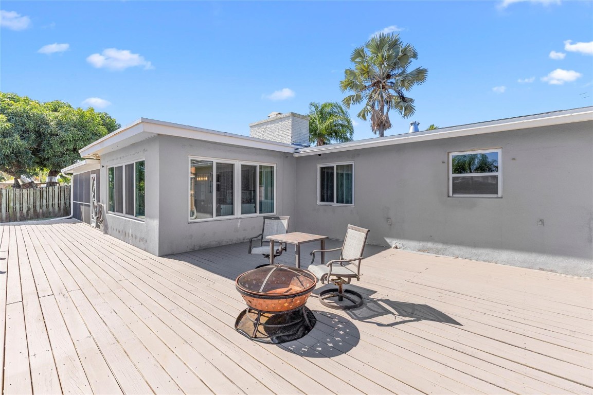 PLANTATION ISLES SEC TWO - Residential