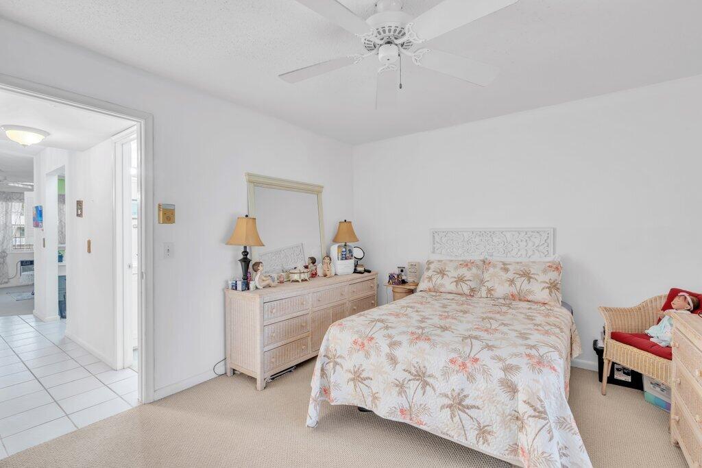 CAMDEN CONDOS - Residential