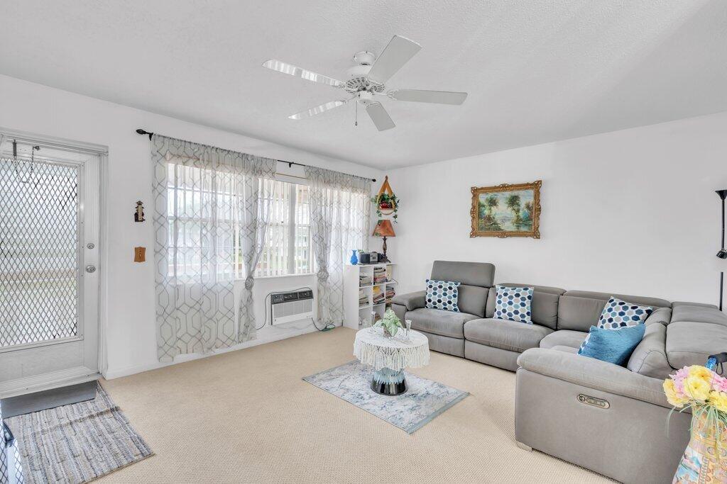 CAMDEN CONDOS - Residential