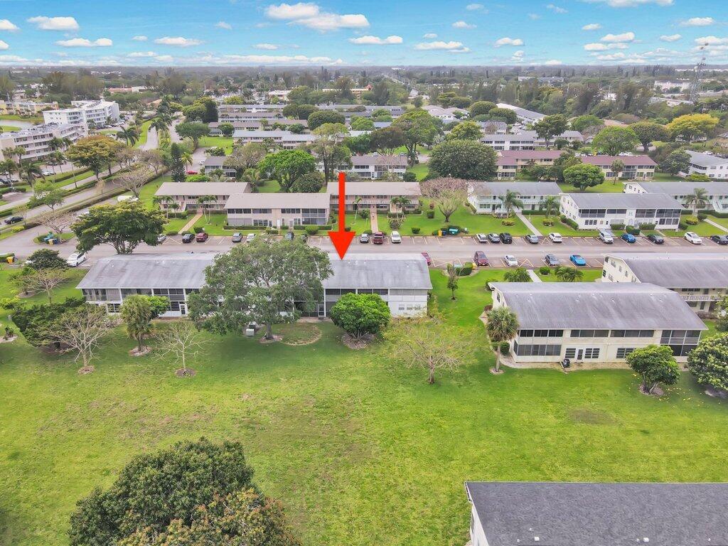 CAMDEN CONDOS - Residential