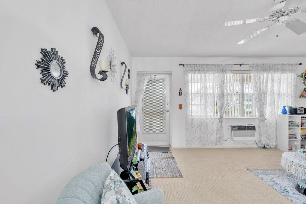 CAMDEN CONDOS - Residential