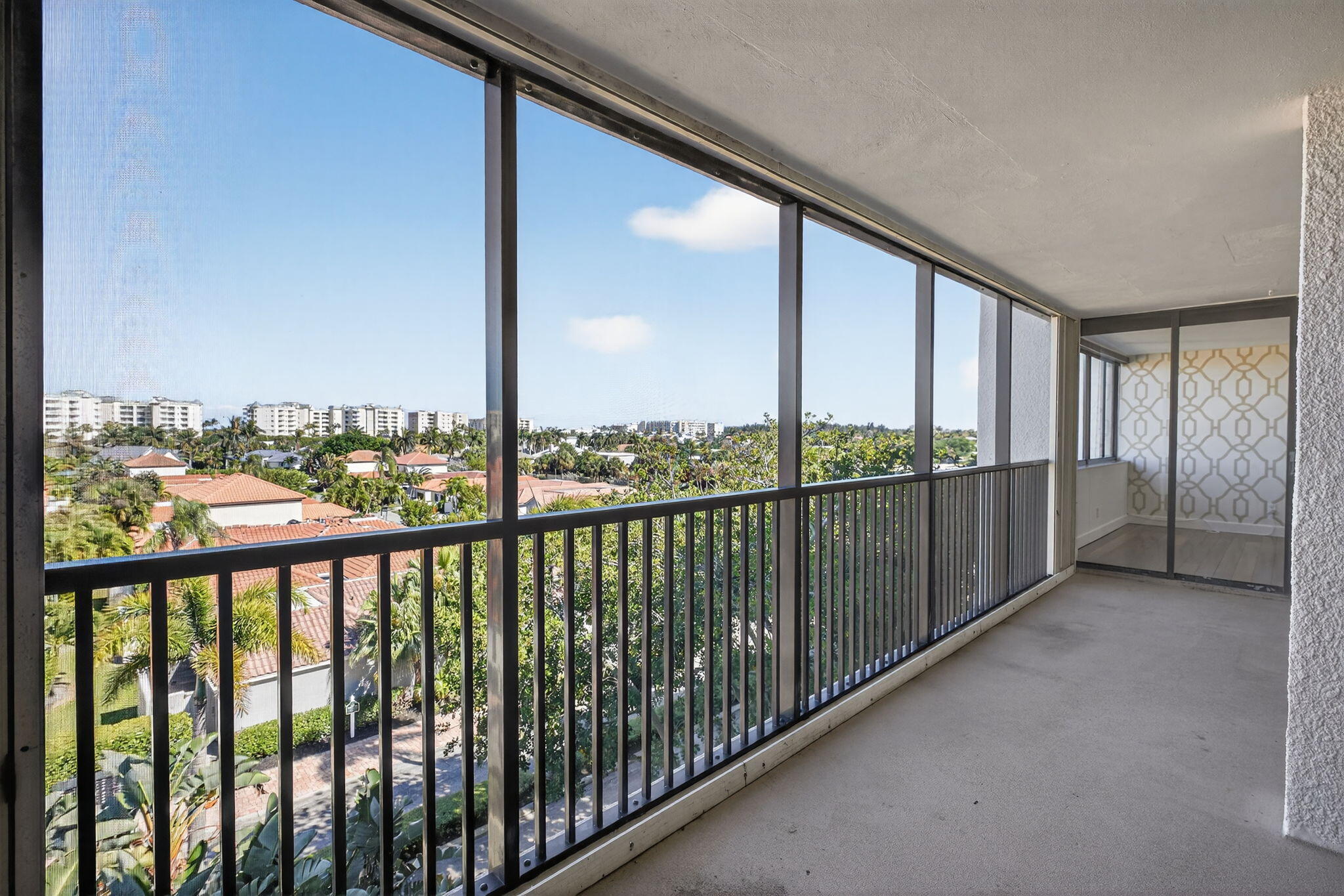 JUPITER OCEAN AND RACQUET CLUB - Residential