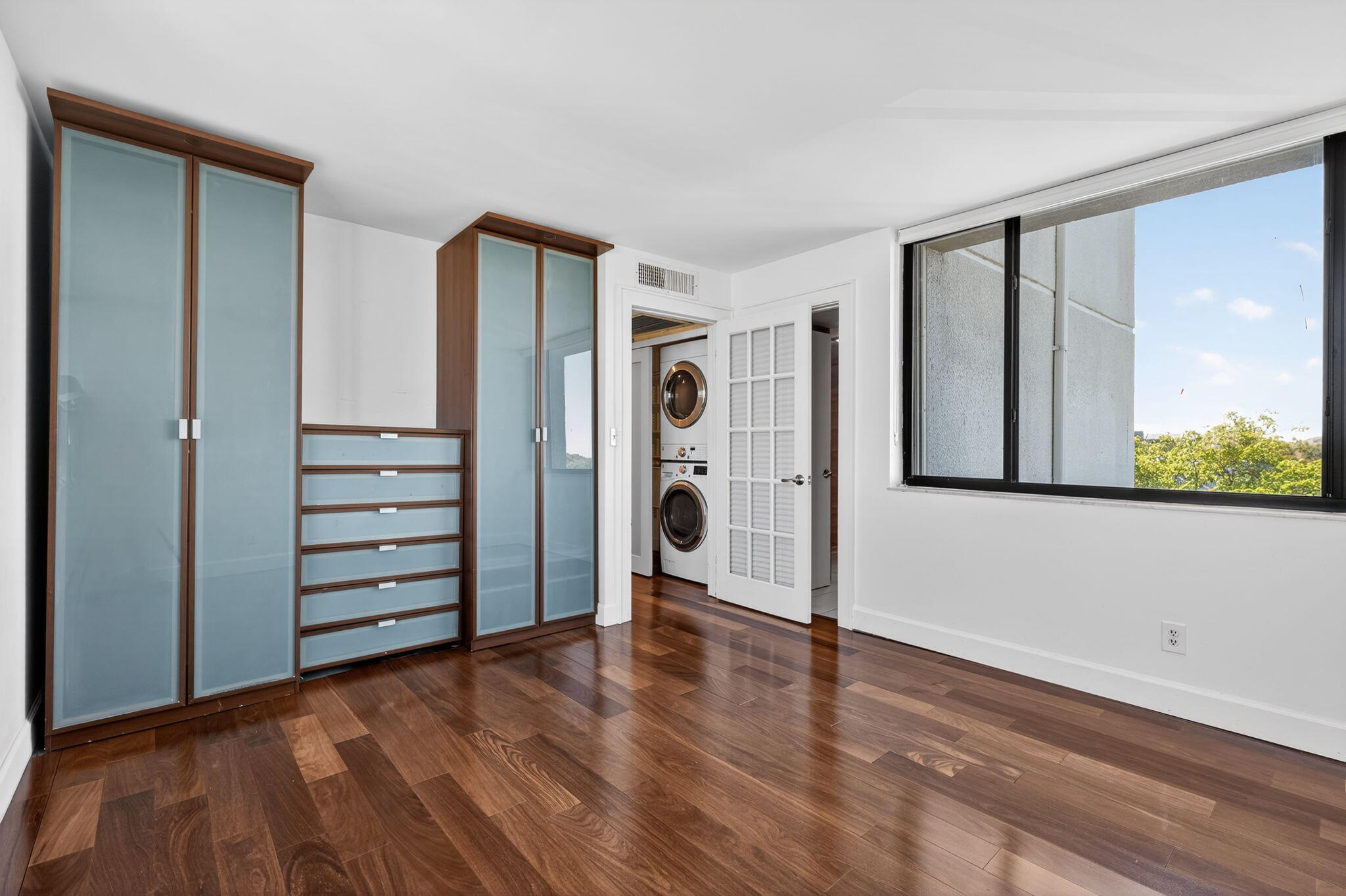 JUPITER OCEAN AND RACQUET CLUB - Residential