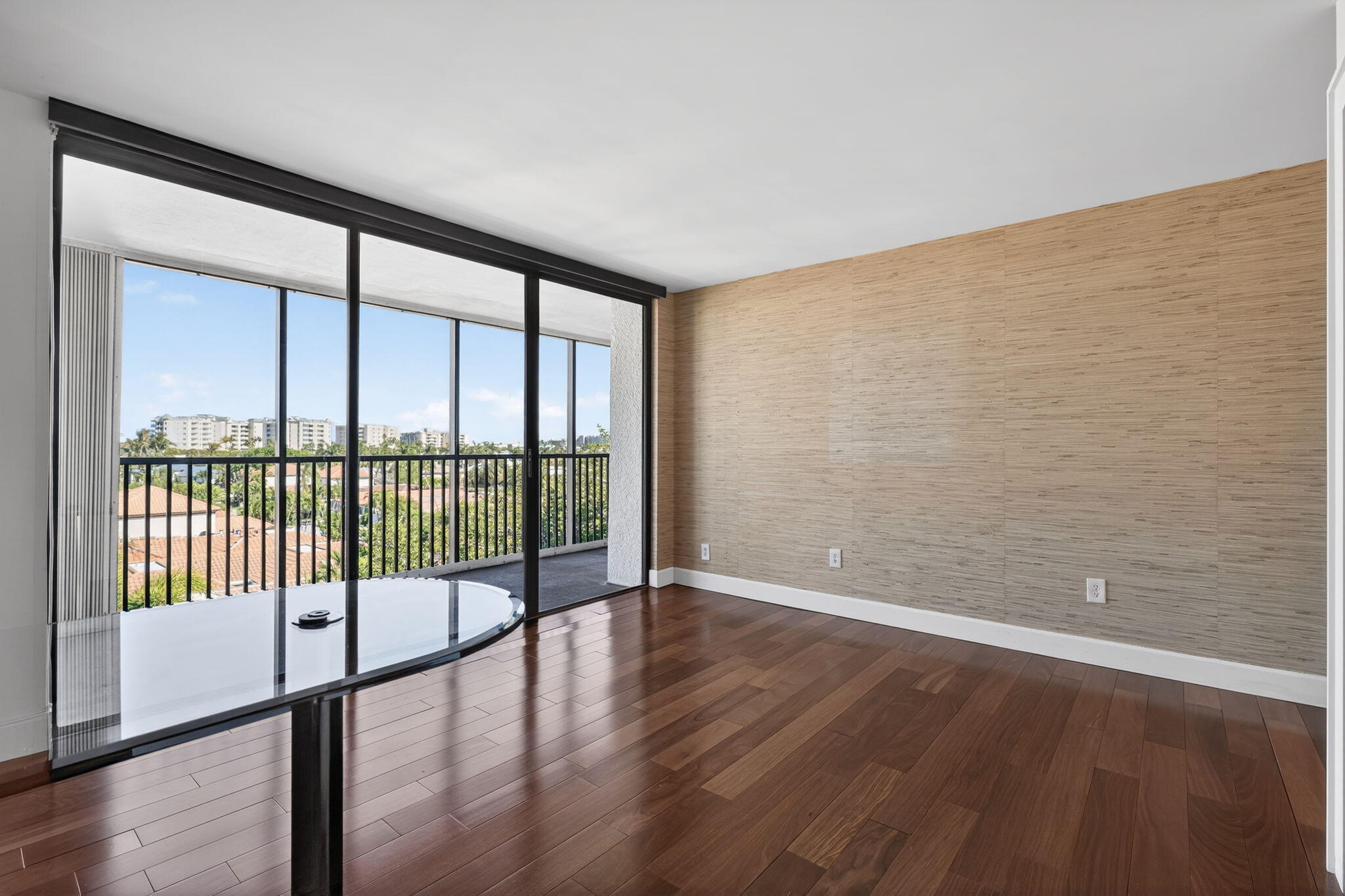 JUPITER OCEAN AND RACQUET CLUB - Residential