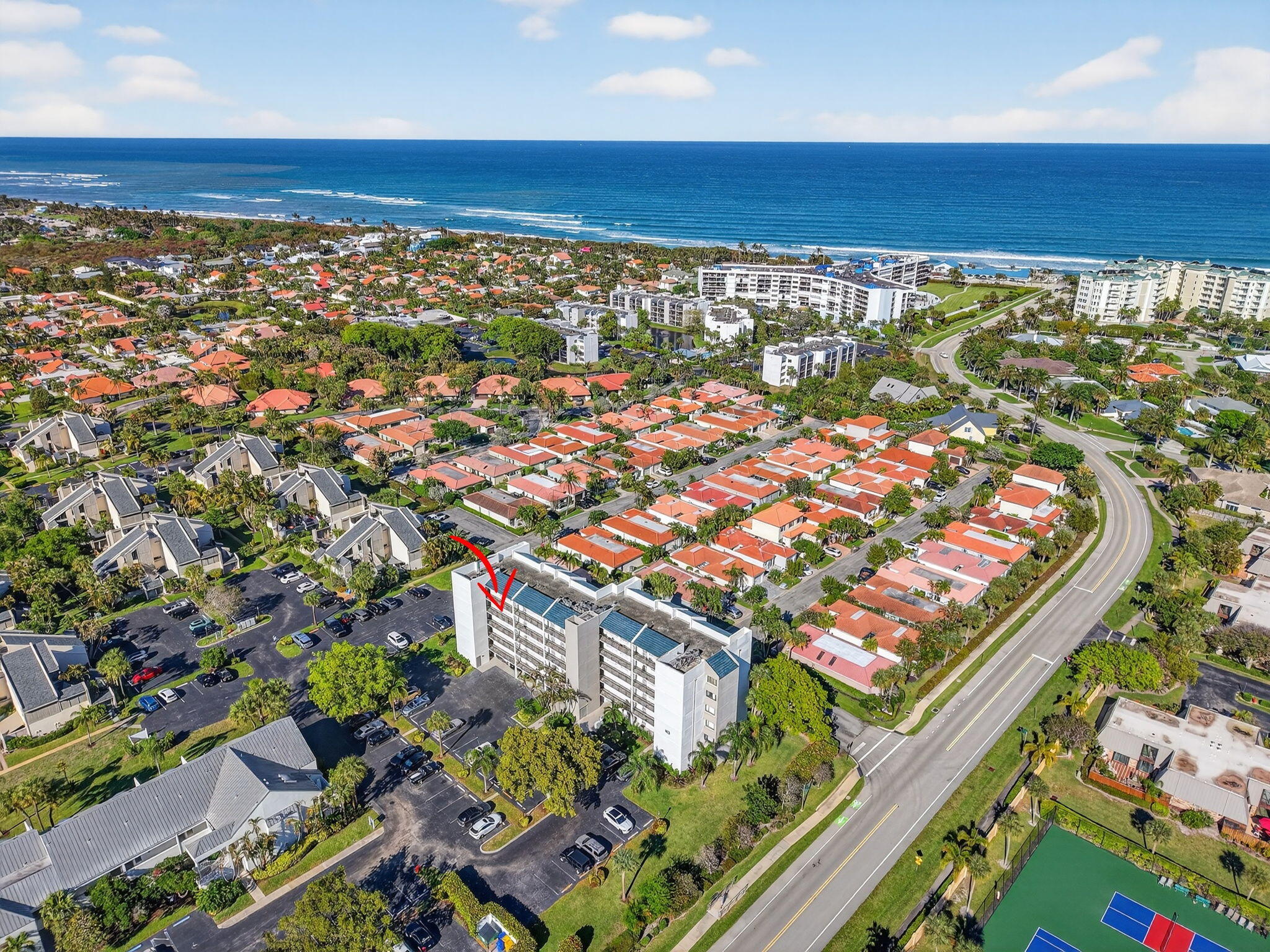 JUPITER OCEAN AND RACQUET CLUB - Residential