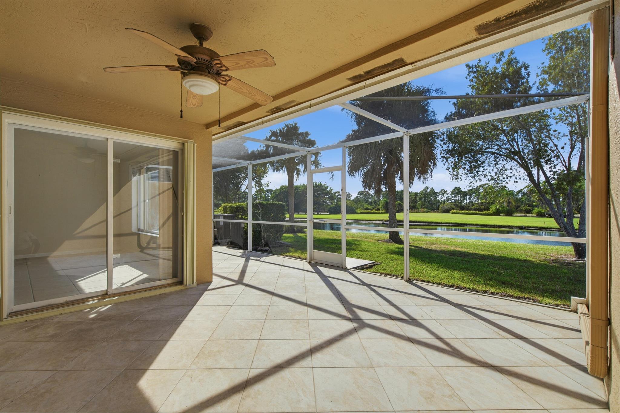 JENSEN BEACH GOLF AND COU - Residential