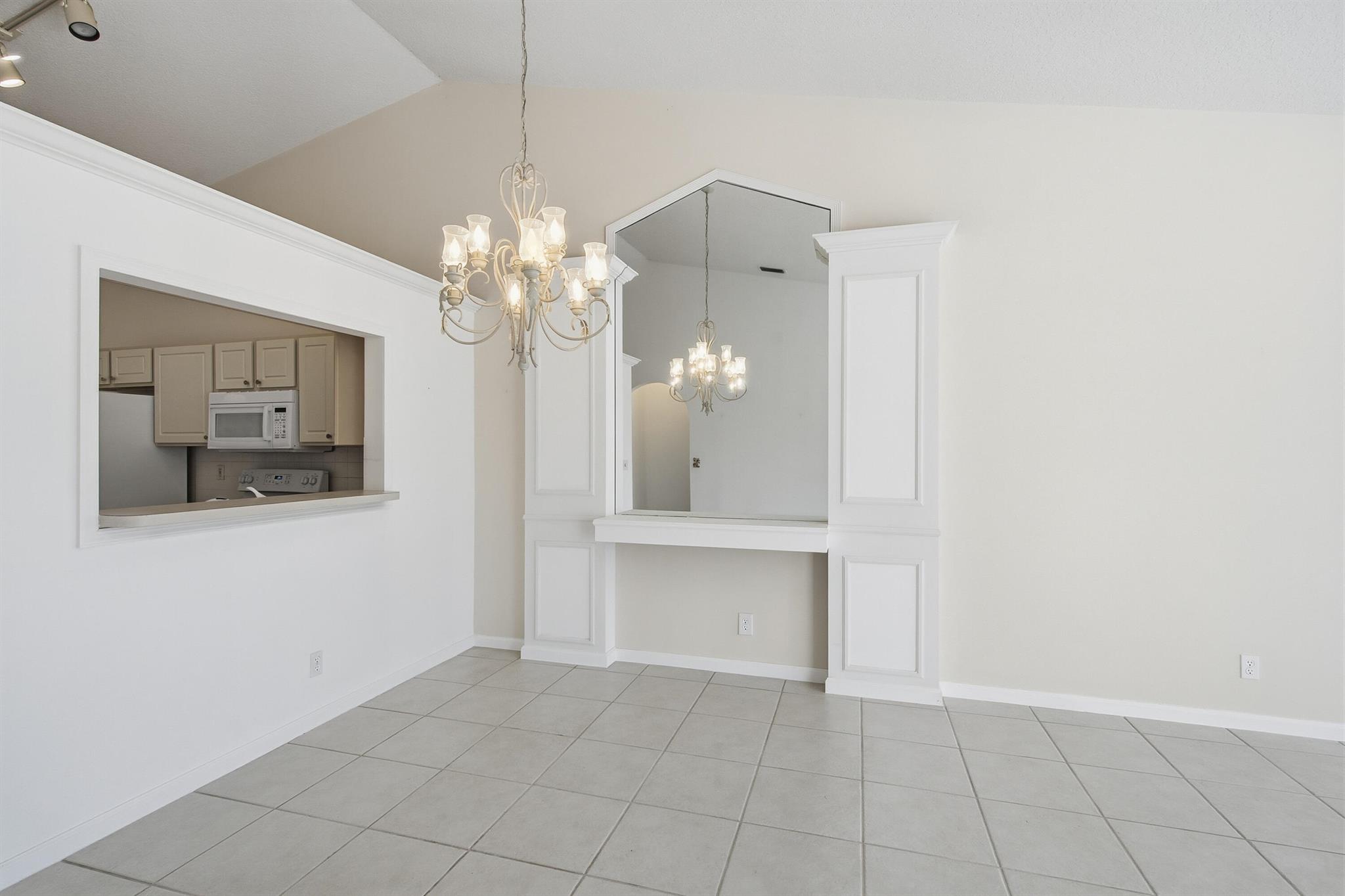 JENSEN BEACH GOLF AND COU - Residential