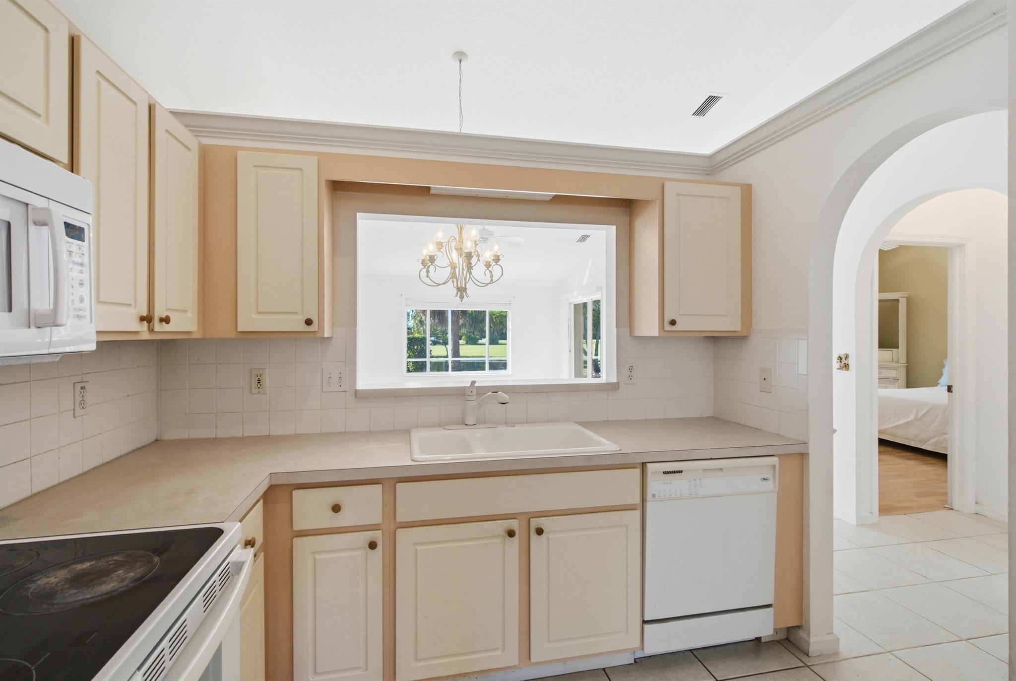 JENSEN BEACH GOLF AND COU - Residential