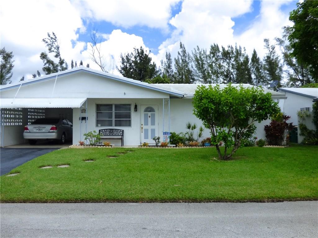 TAMARAC LAKES NORTH - Residential