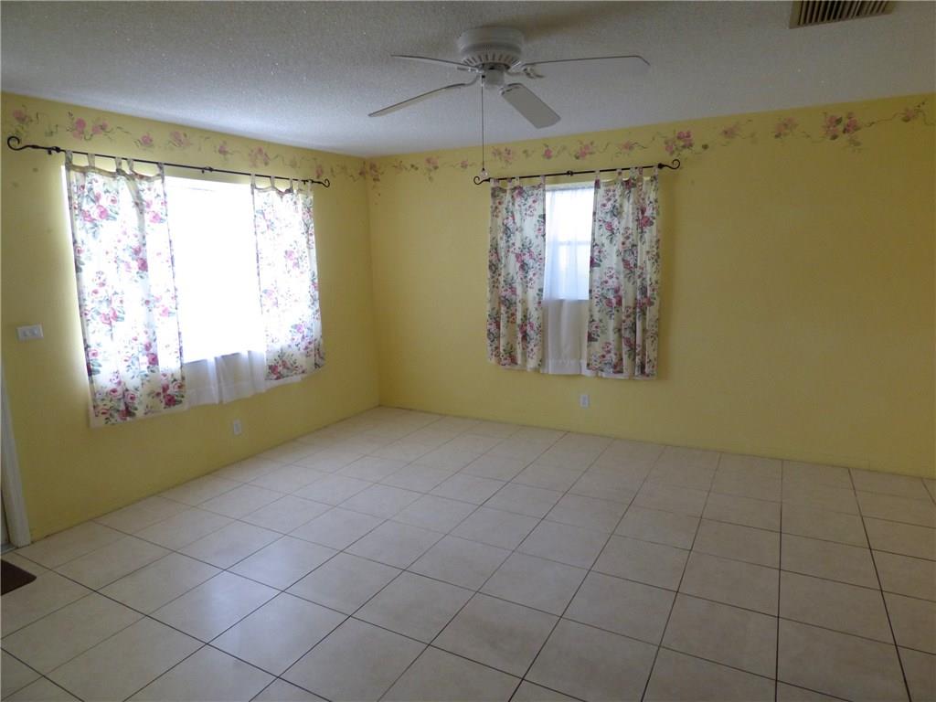 TAMARAC LAKES NORTH - Residential