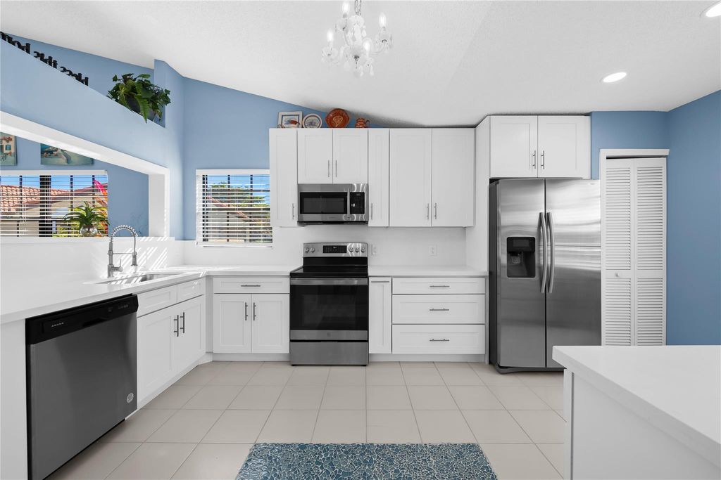 Photo of 8228 Waterline Drive, Boynton Beach, FL 33472 (MLS # F10549995)