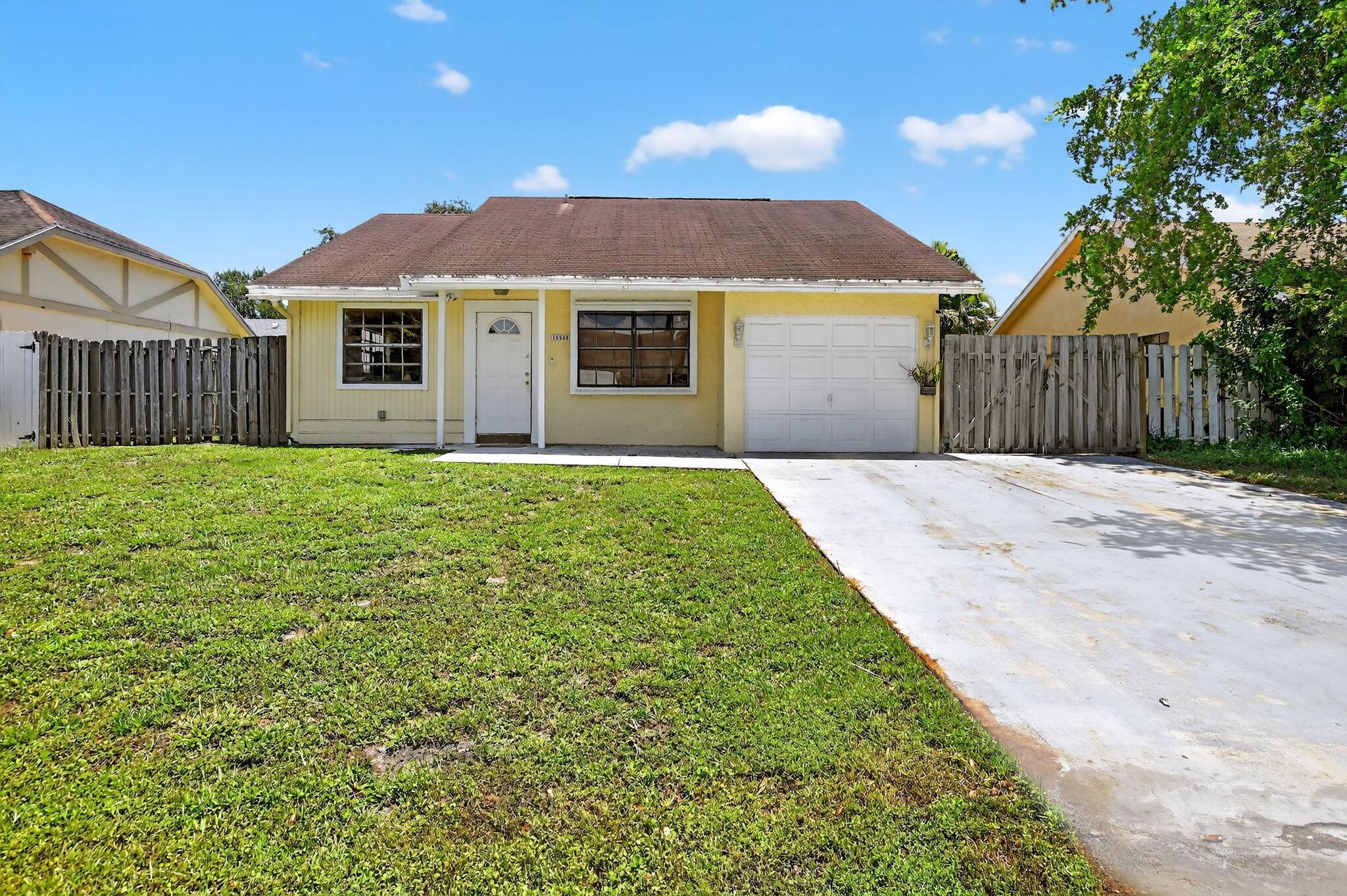 10548 Boca Entrada Boulevard, Boca Raton, FL, 33428/$375,000 1 10548 Boca Entrada Boulevard