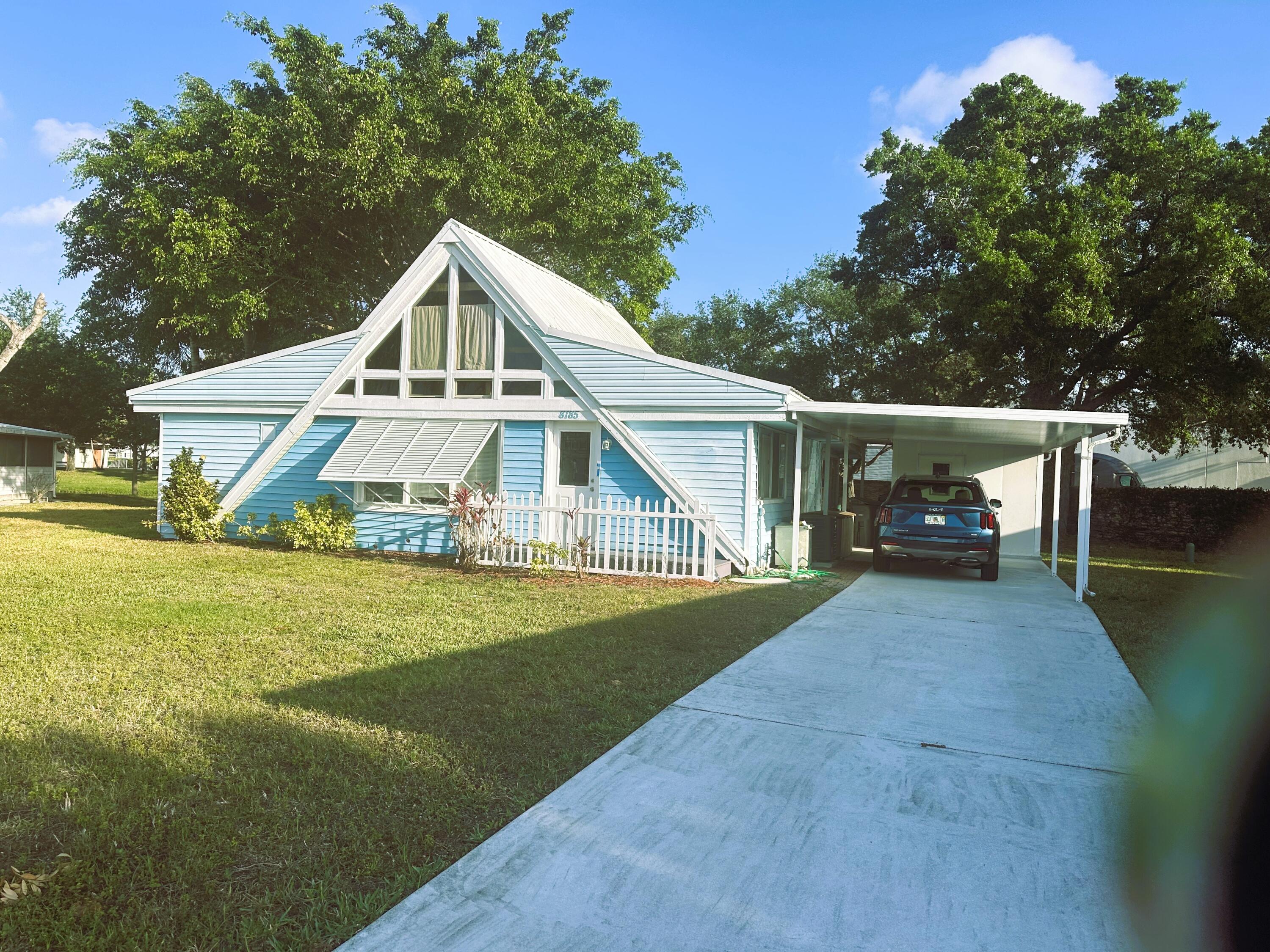 8185 Sandalwood Court
