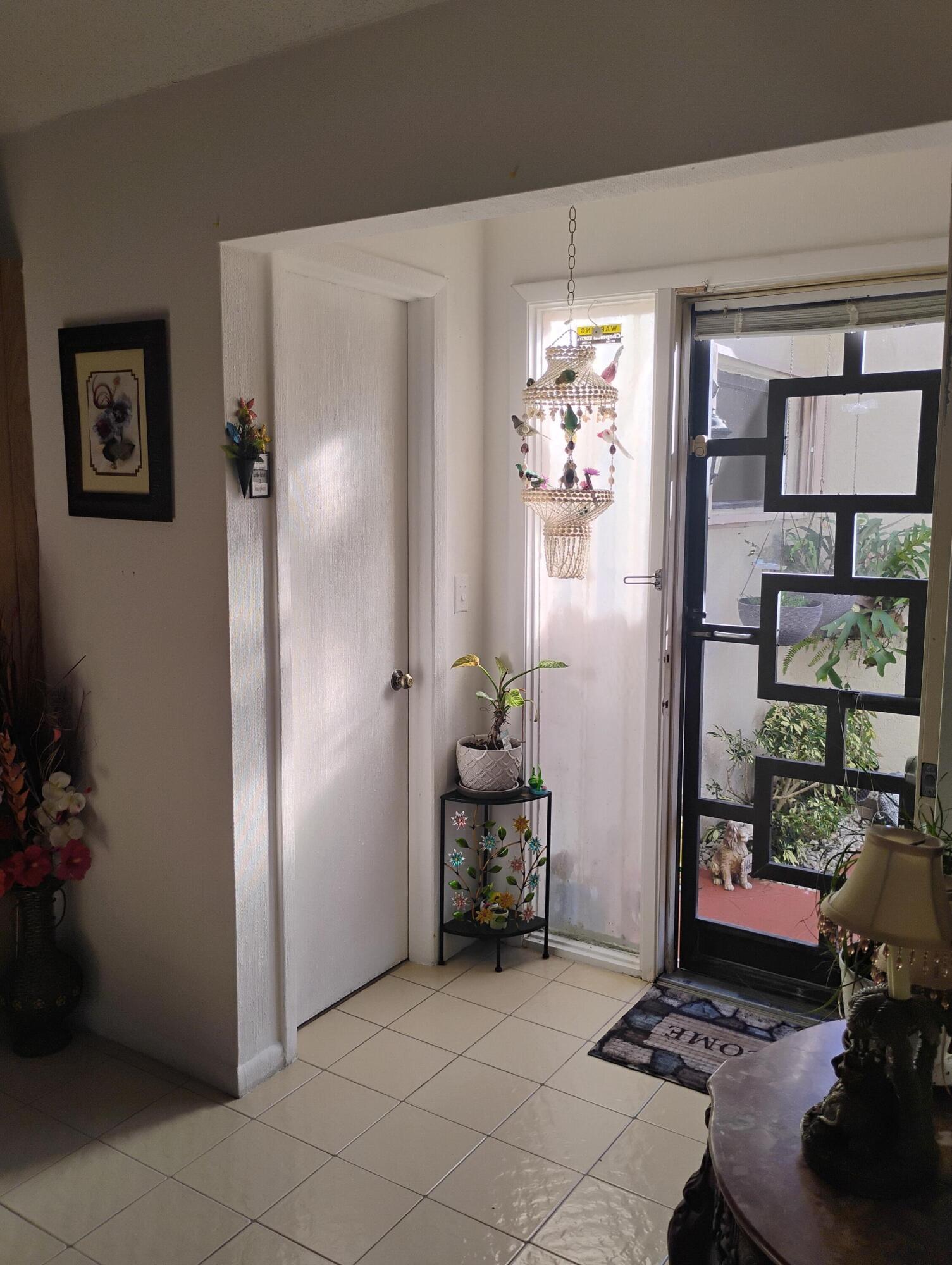 5665 LAKEVIEW MEWS Drive