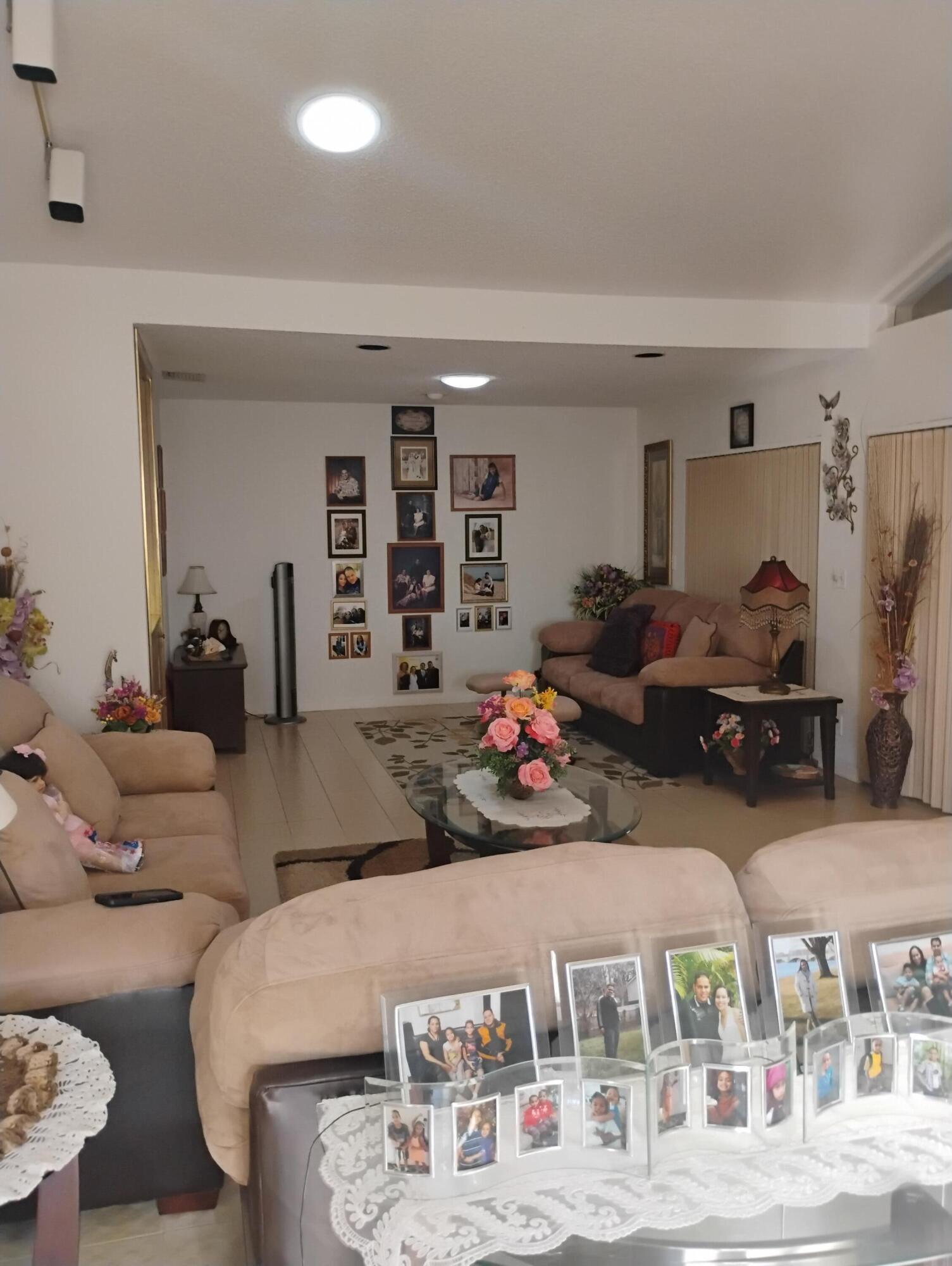 5665 LAKEVIEW MEWS Drive