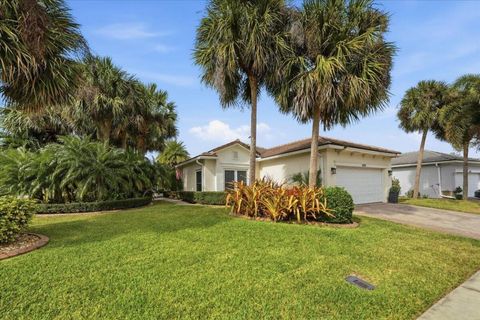 Photo of 9691 SW Glenbrook Drive, Port Saint Lucie, FL 34987 (MLS # R11154762)