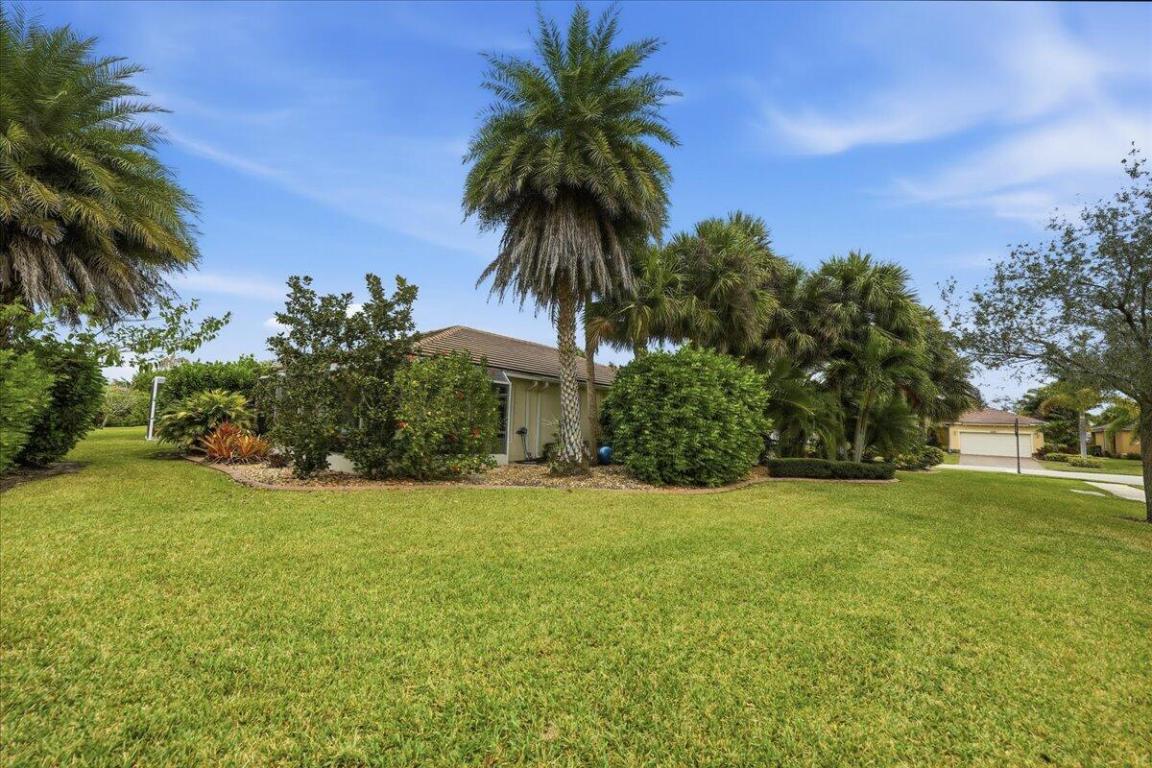 Heritage Oaks - Residential