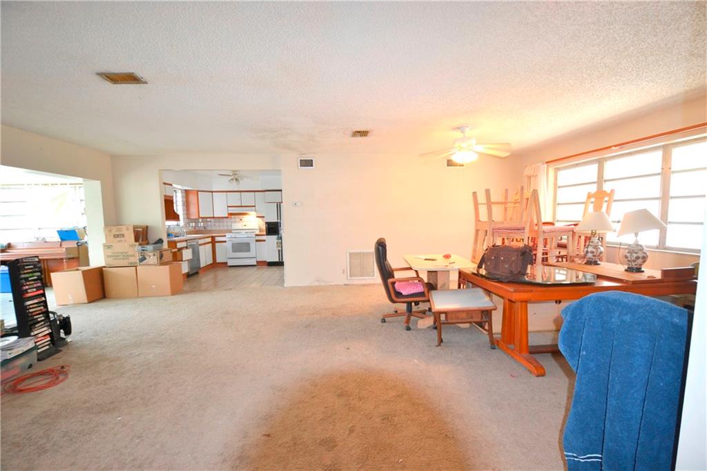 Boulevard Park 51-33 B - Residential