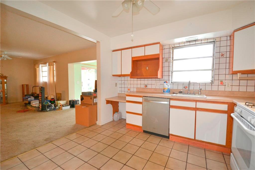 Boulevard Park 51-33 B - Residential