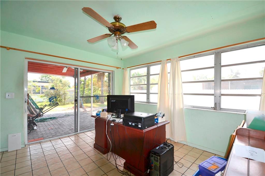 Boulevard Park 51-33 B - Residential