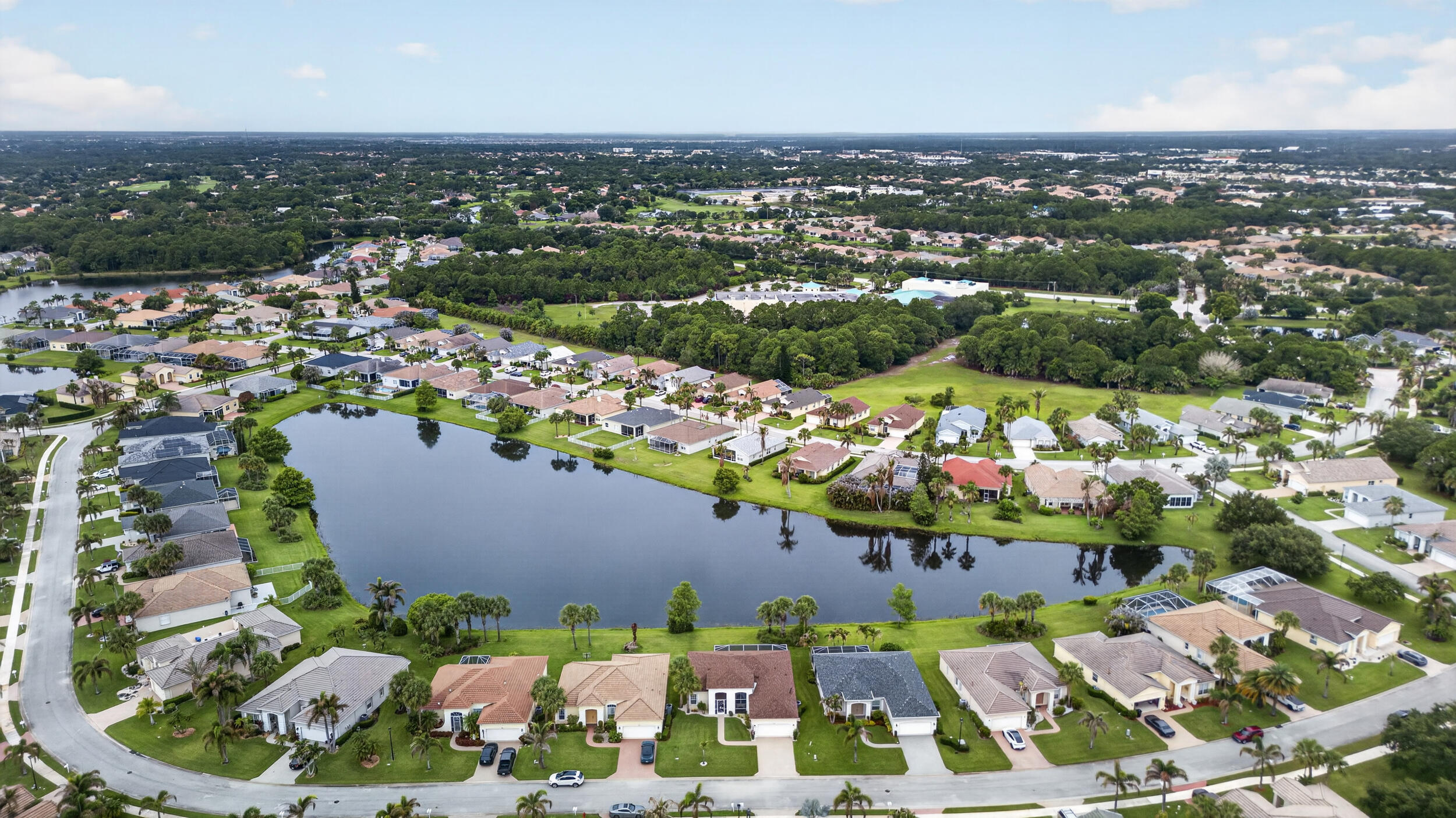 512 SW Lake Manatee Way