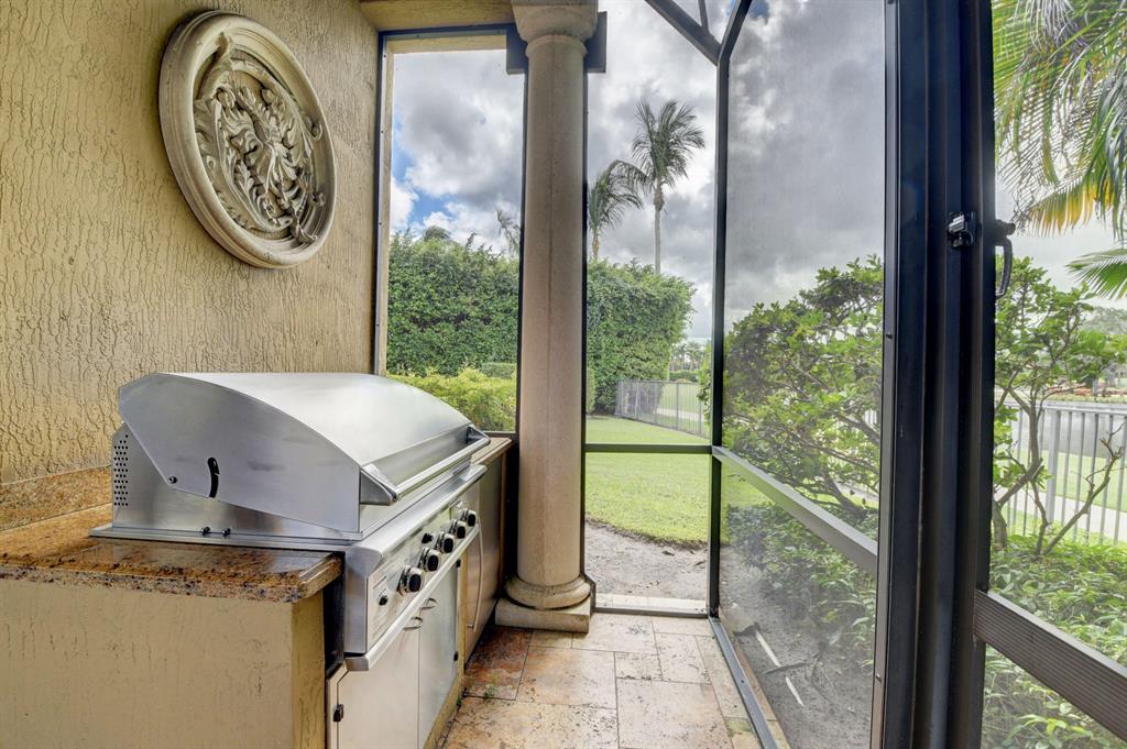 ST ANDREWS COUNTRY CLUB - Residential